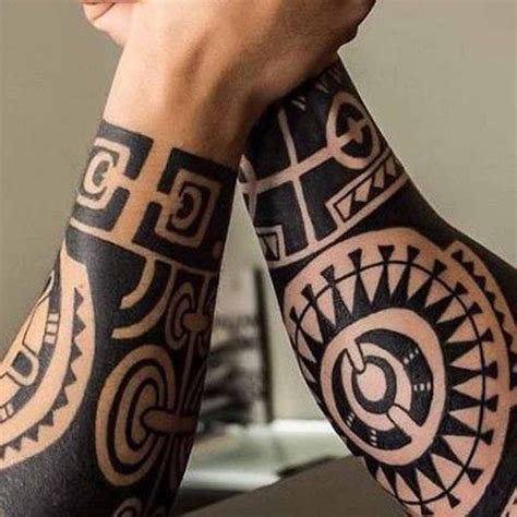 tatuaggio ragazzo braccio|Tatuaggio braccio: 250 immagini e idee per uomo e。